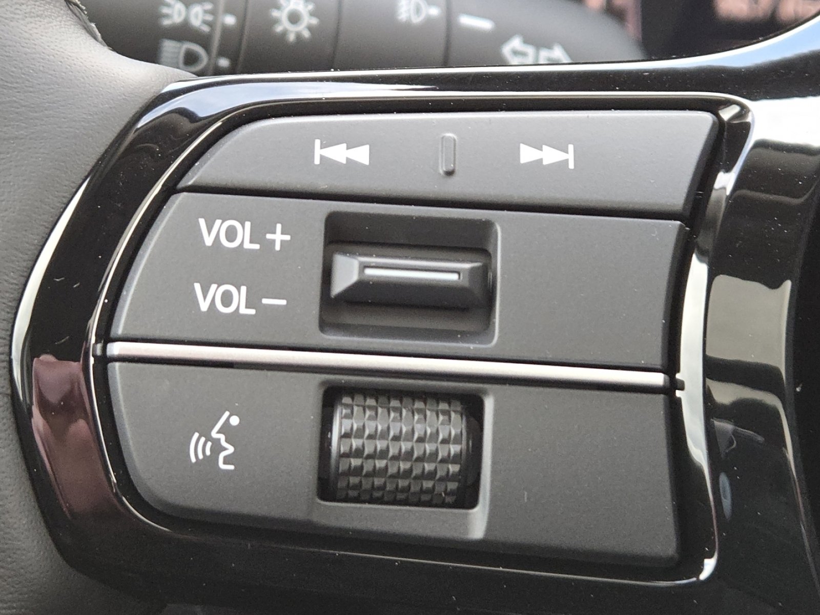 New 2026 Honda Pilot Touring image 32