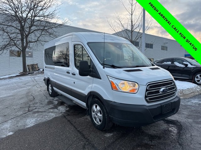 Used 2019 Ford Transit 350 XLT image 3