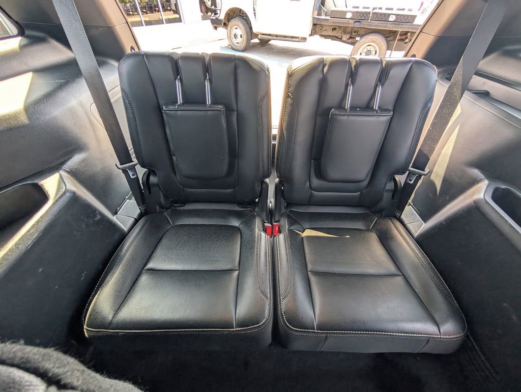 Used 2018 Ford Explorer Limited FWD image 31