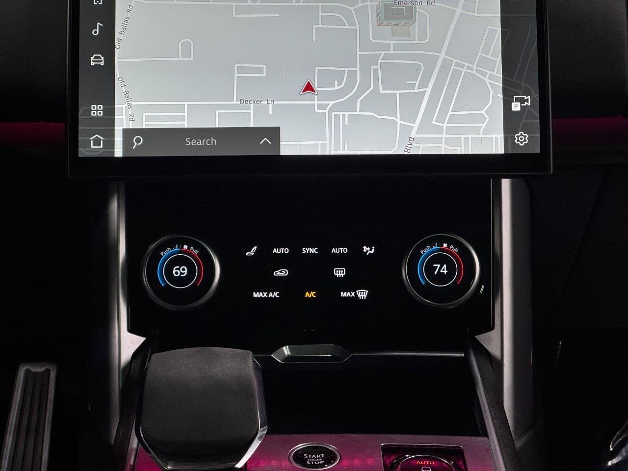 Used 2023 Land Rover Range Rover SE image 16