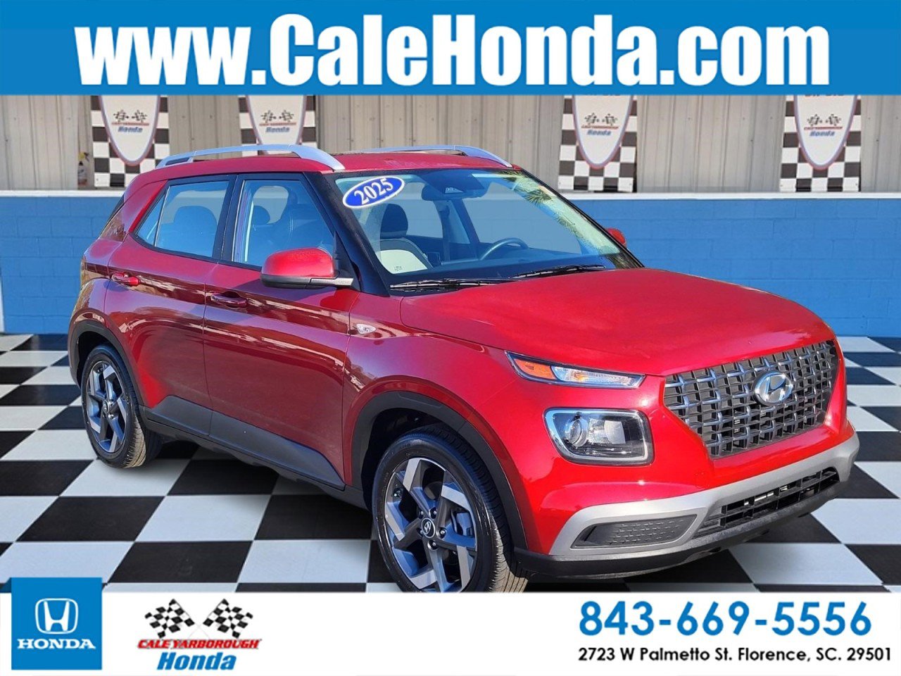 Used 2025 Hyundai Venue SEL image 1