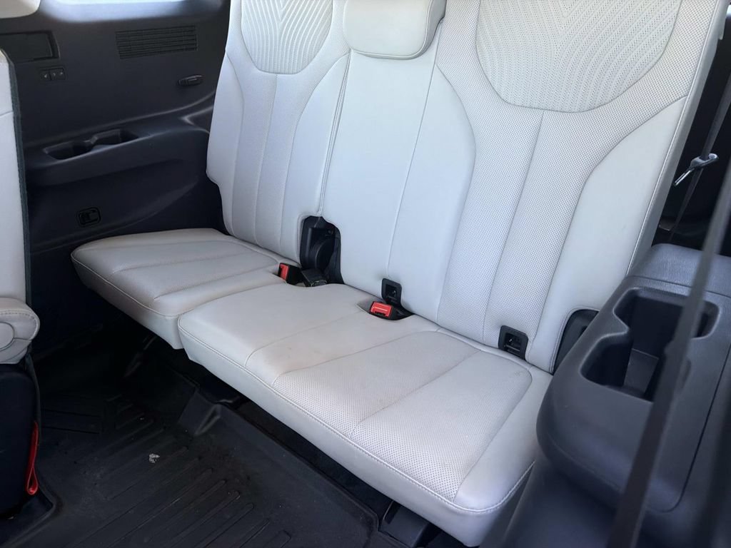 Used 2023 Hyundai Palisade Calligraphy AWD/4WD image 12