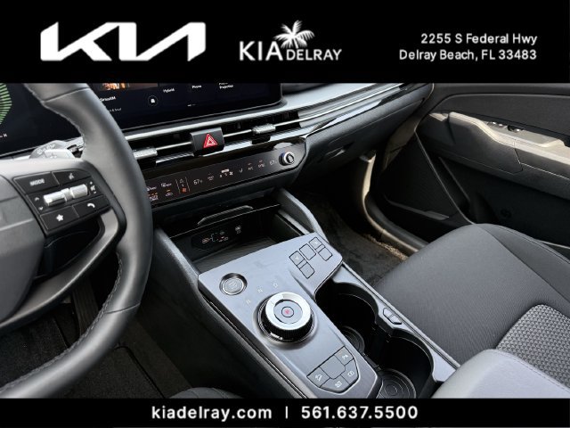 New 2027 Kia Sportage S FWD image 24