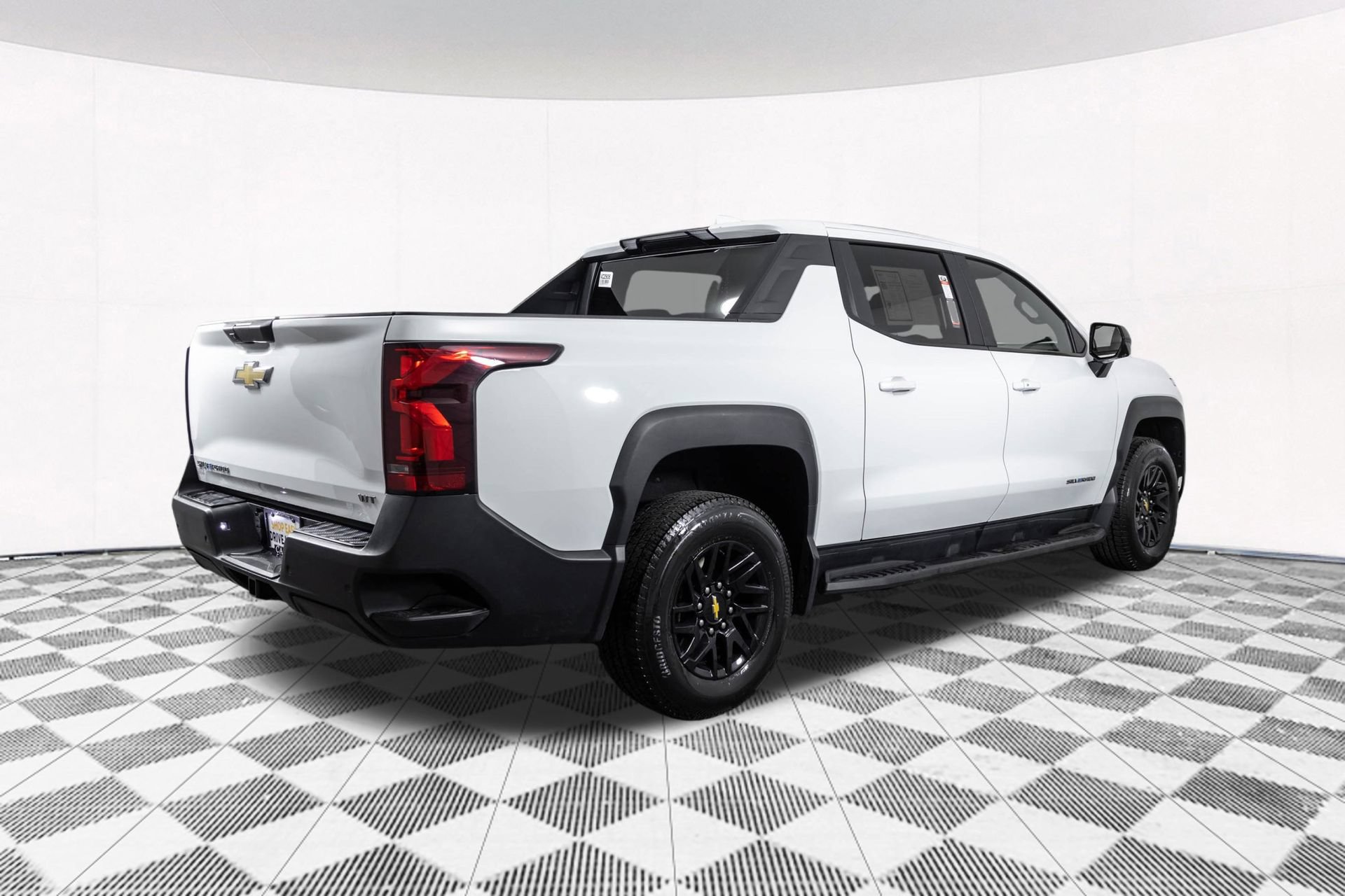 Used 2024 Chevrolet Silverado EV W/T AWD/4WD image 19
