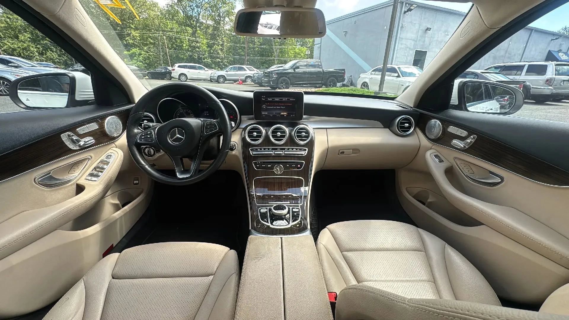 Used 2017 Mercedes-Benz C 300 4MATIC Sedan image 11