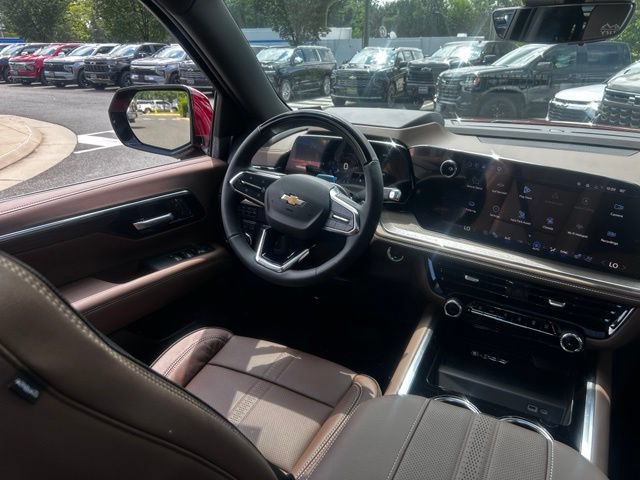 New 2026 Chevrolet Suburban High Country AWD/4WD image 26
