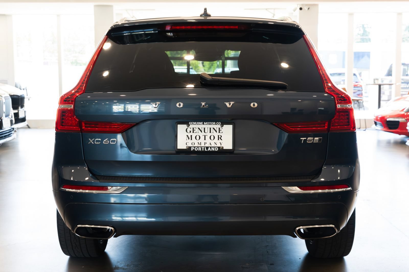 Used 2019 Volvo XC60 T5 Inscription AWD/4WD image 5