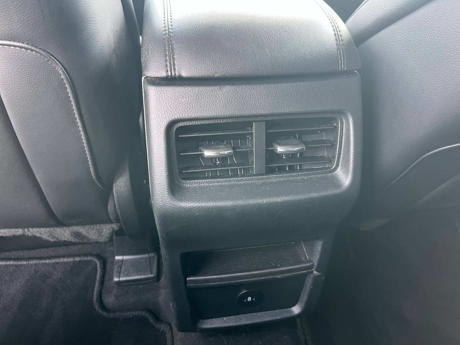 Used 2024 Ford Edge SEL AWD/4WD image 22