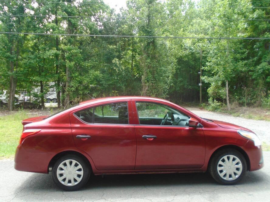 Used 2016 Nissan Versa S Plus FWD image 4