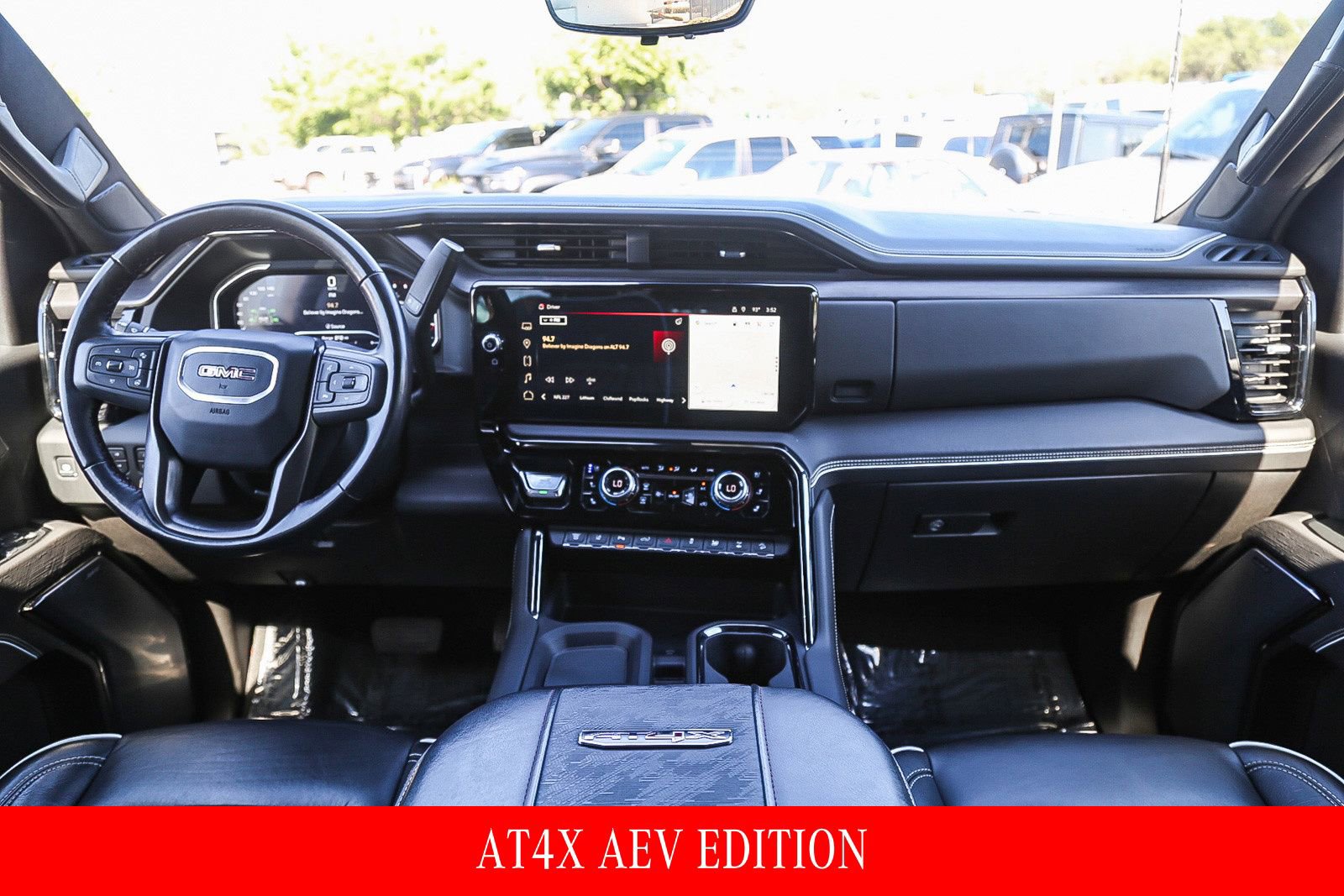 Used 2024 GMC Sierra 2500 AT4X w/ AT4X AEV Edition AWD/4WD image 10