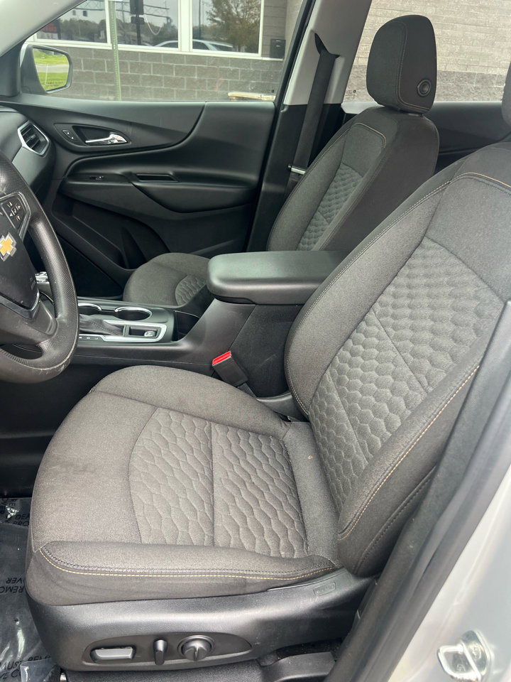 Used 2020 Chevrolet Equinox LT image 12