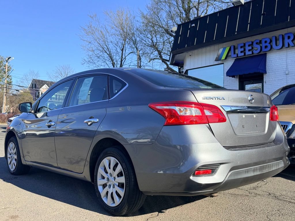 Used 2017 Nissan Sentra S FWD image 4