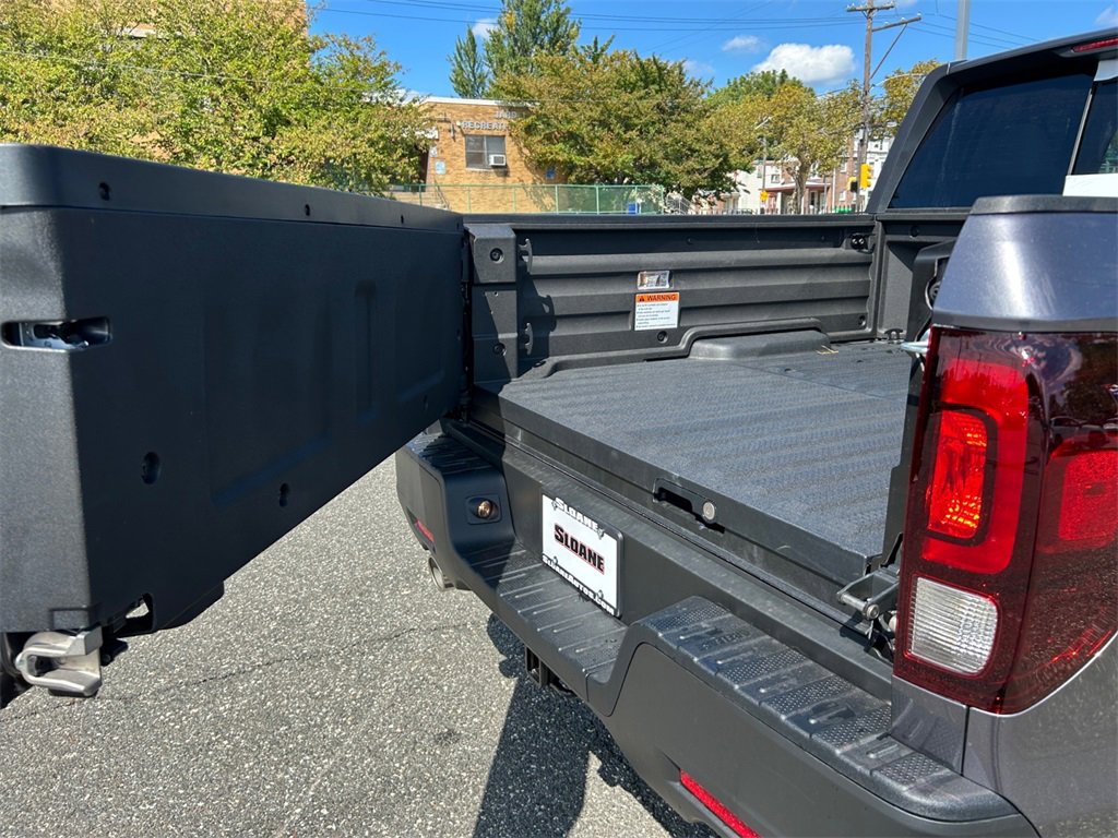 New 2025 Honda Ridgeline RTL image 18