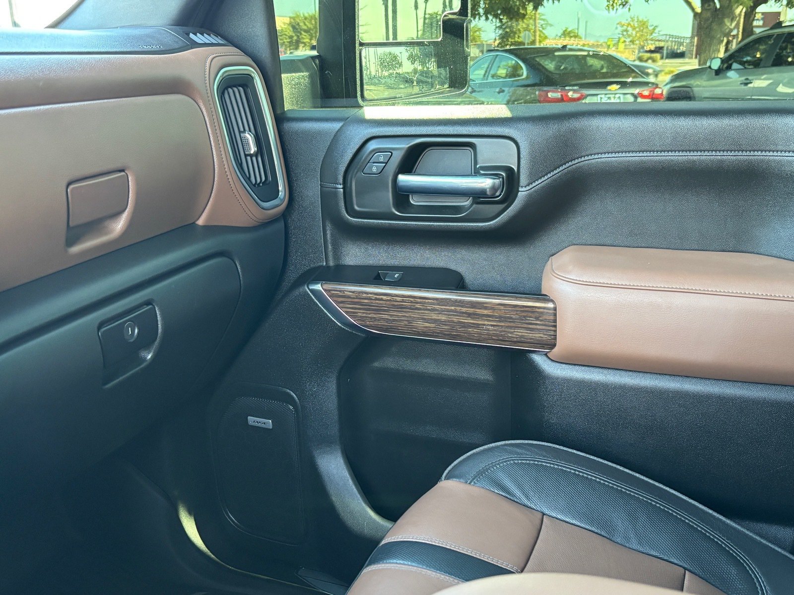 Used 2022 Chevrolet Silverado 2500 High Country w/ Z71 Off-Road Package AWD/4WD image 19