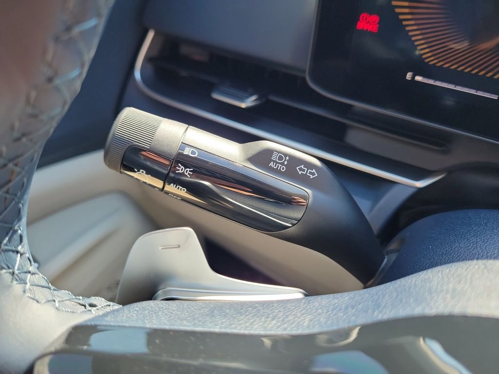 New 2026 Kia Carnival EX FWD image 29