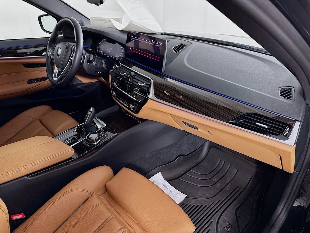 Used 2023 BMW 530i xDrive w/ Executive Package image 37