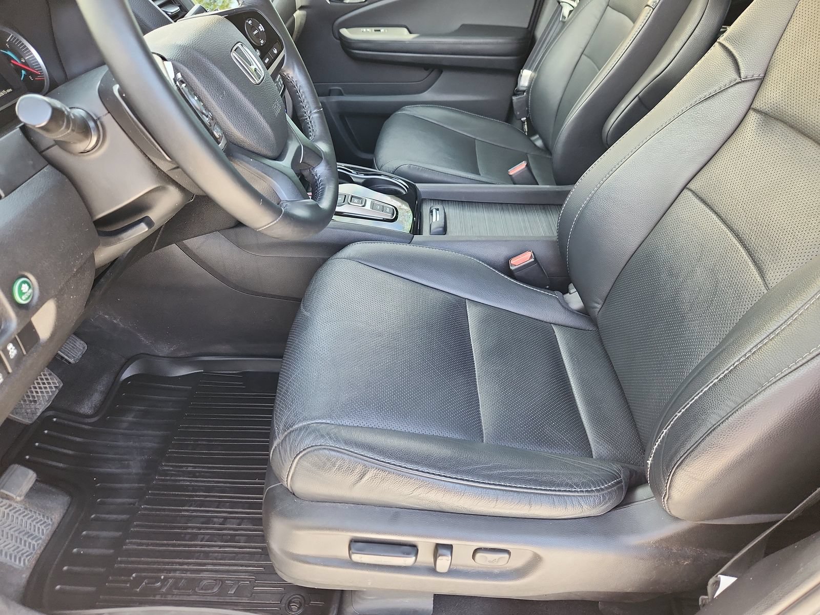 Used 2019 Honda Pilot Elite image 10