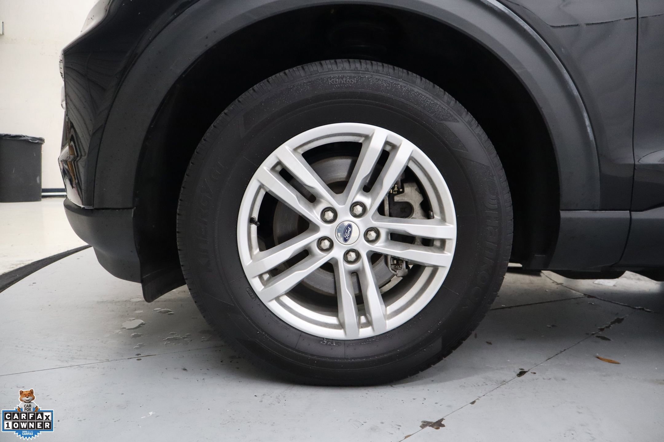 Used 2023 Ford Explorer XLT w/ Equipment Group 202A image 12