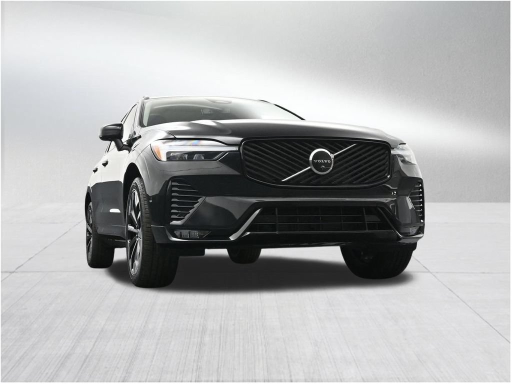 New 2026 Volvo XC60 B5 Plus AWD/4WD image 27