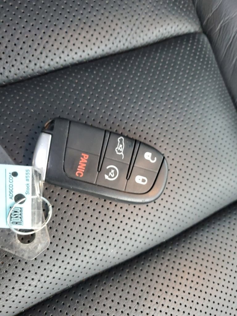 Used 2018 Jeep Grand Cherokee Summit image 34