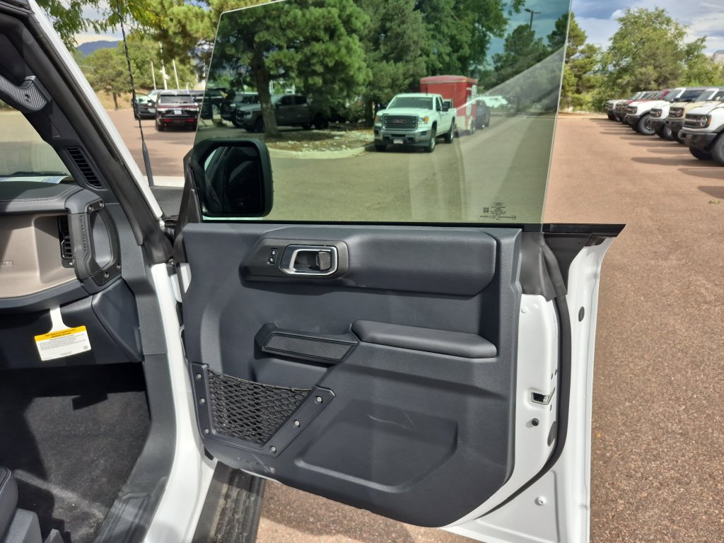 New 2026 Ford Bronco Outer Banks w/ Black Appearance Package AWD/4WD image 26