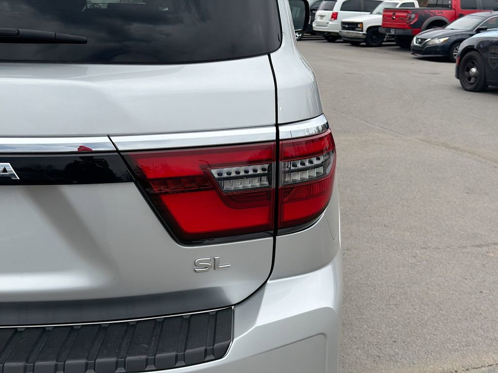Used 2024 Nissan Armada SL image 12