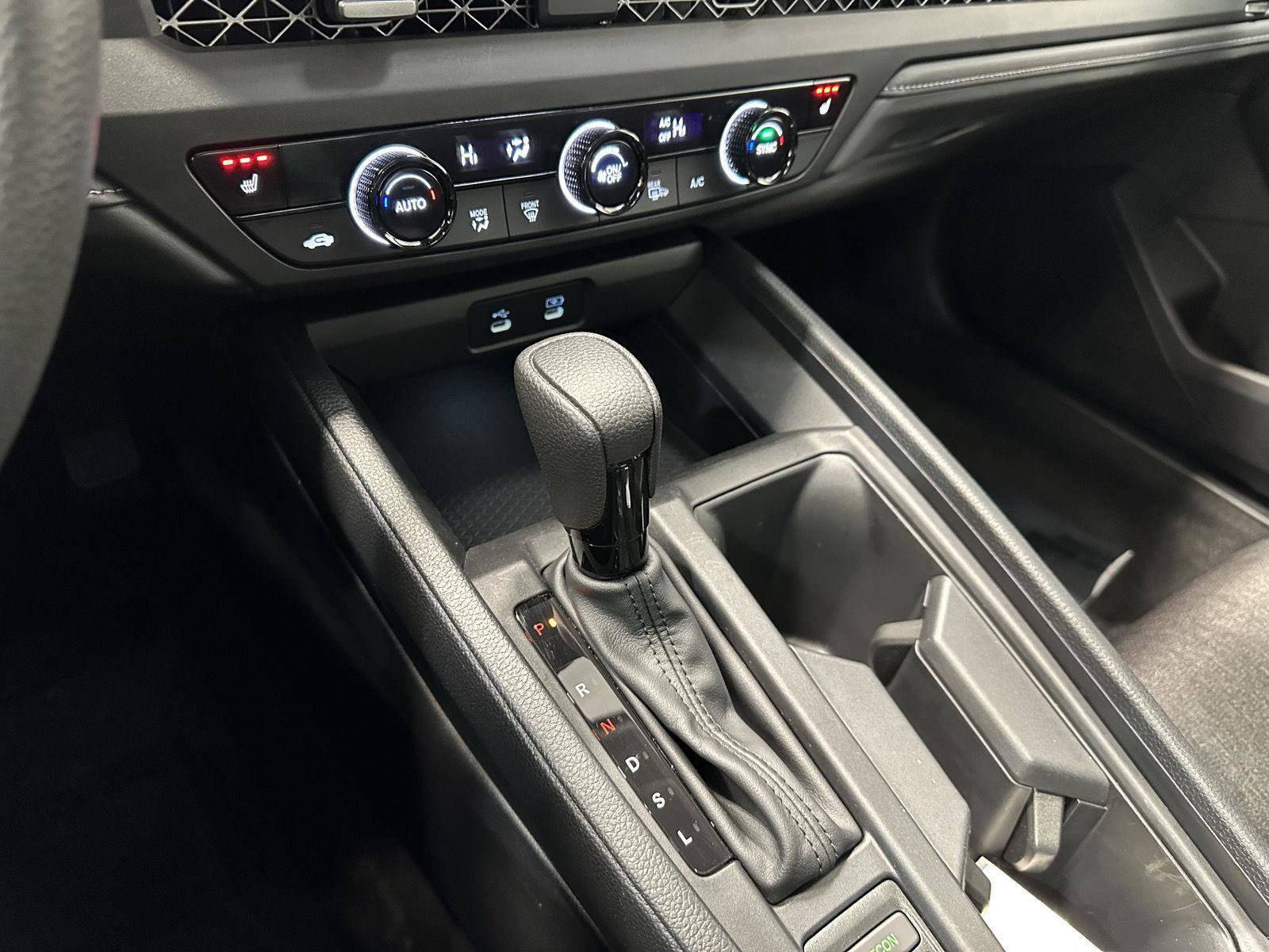 Certified 2024 Honda Accord EX image 24