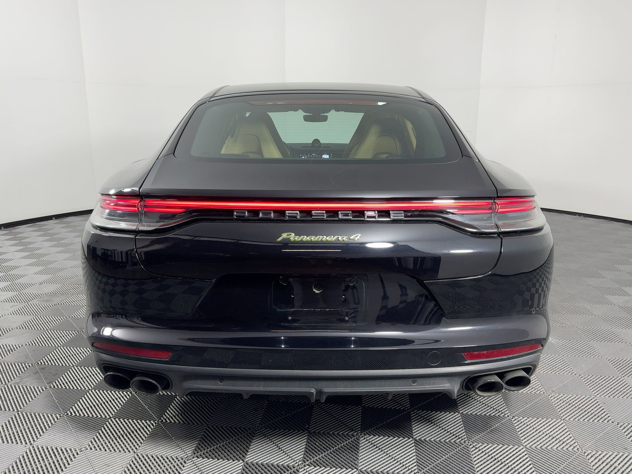 Certified 2023 Porsche Panamera 4 image 10