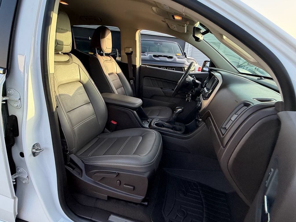 Used 2022 GMC Canyon Denali AWD/4WD image 18