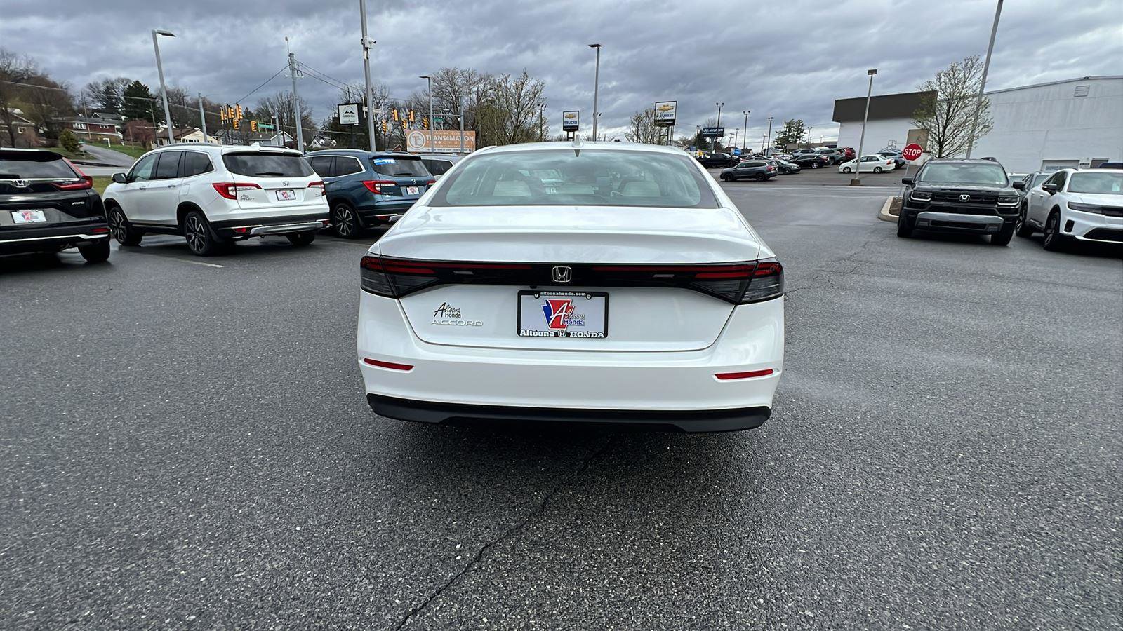 New 2025 Honda Accord LX image 5