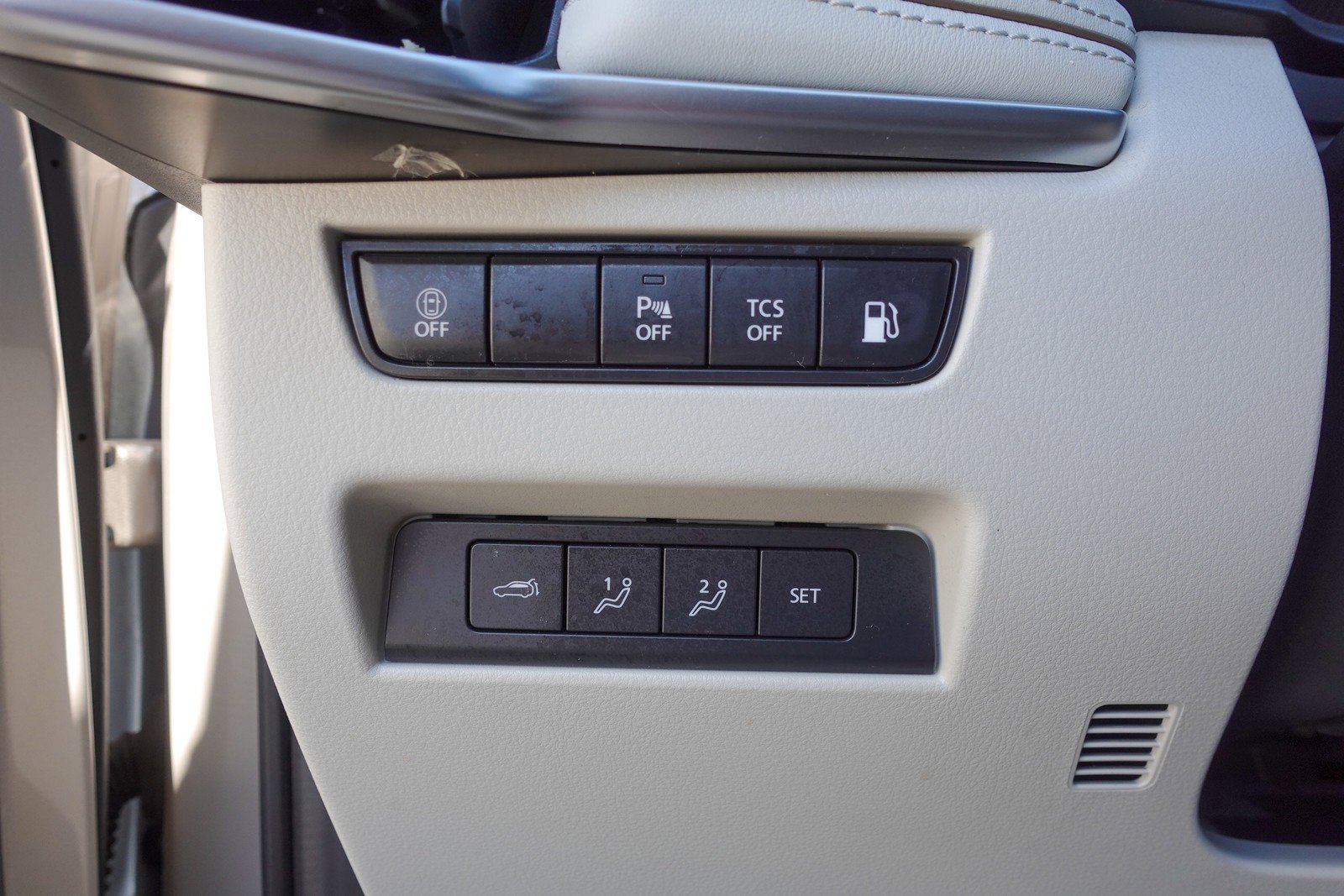 Certified 2024 MAZDA CX-90 Plug-In Hybrid w/ Premium Plus image 12