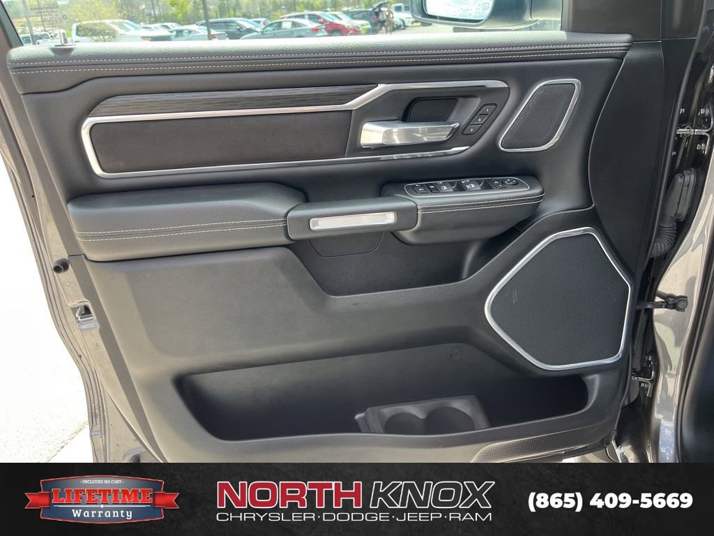 Used 2023 RAM 1500 Laramie AWD/4WD image 6