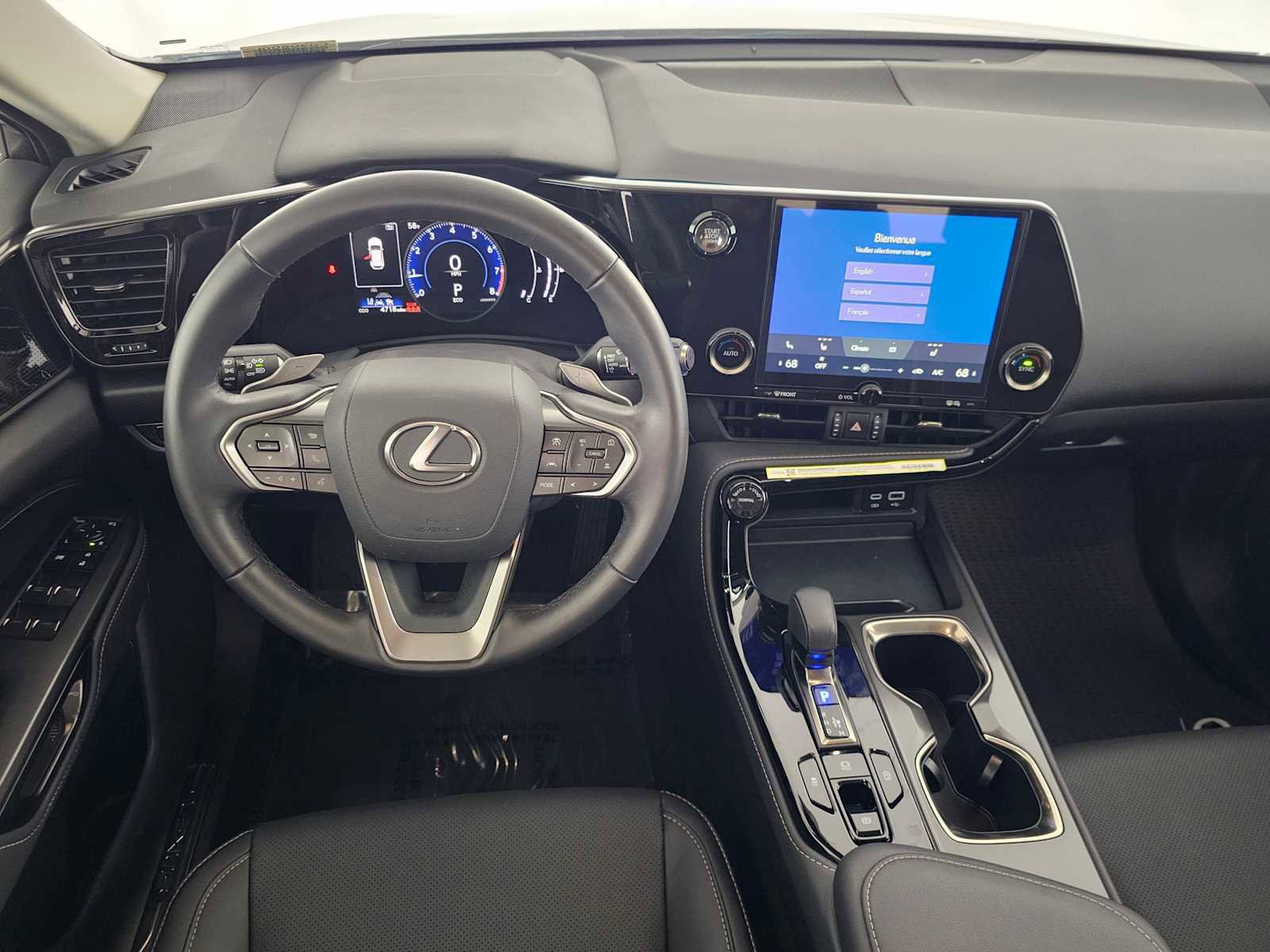 Used 2025 Lexus NX 250 FWD w/ Accessory Package (2T) image 18
