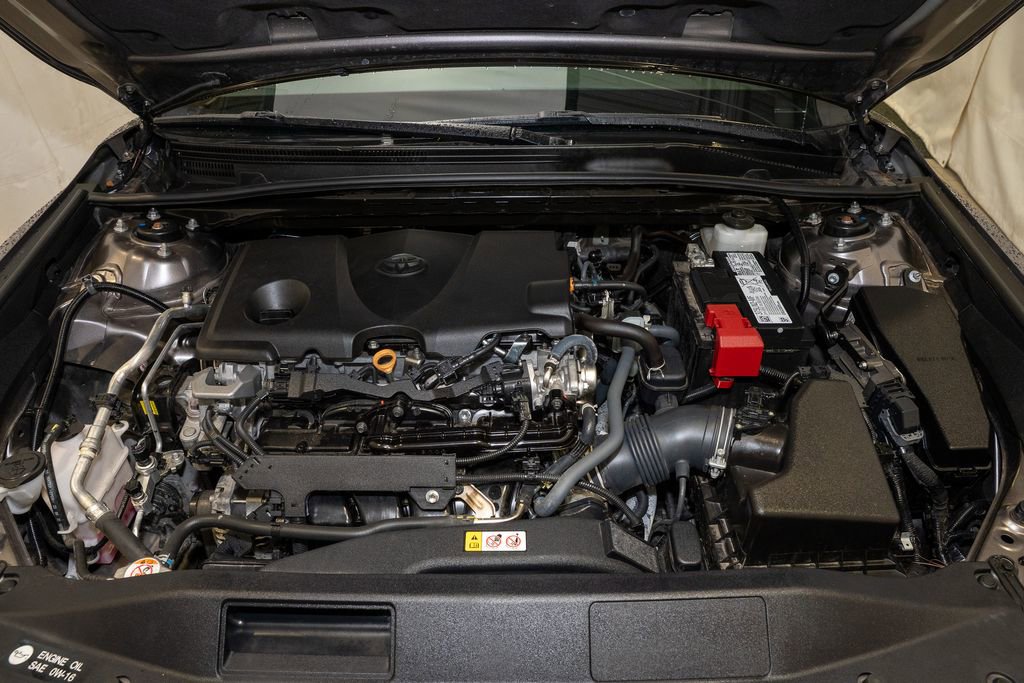 Used 2024 Toyota Camry SE image 17