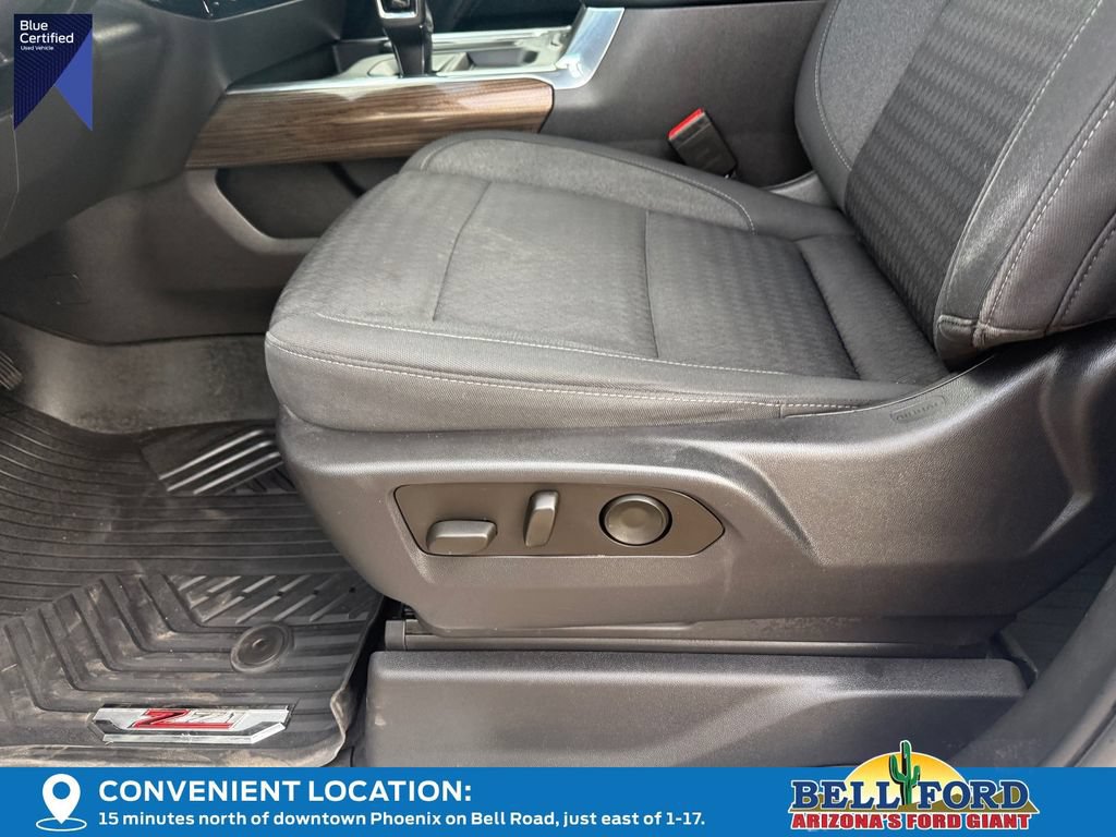 Used 2023 Chevrolet Silverado 1500 RST w/ Z71 Off-Road Package AWD/4WD image 21