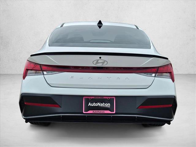New 2026 Hyundai Elantra SEL Sport FWD image 8