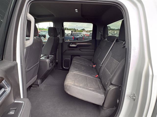 Used 2025 Chevrolet Silverado 1500 LT AWD/4WD image 16