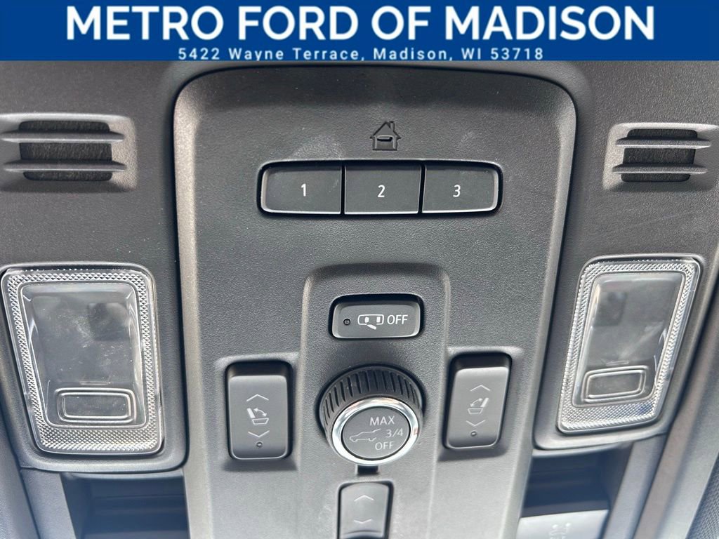 Used 2022 Chevrolet Tahoe RST w/ Luxury Package image 26