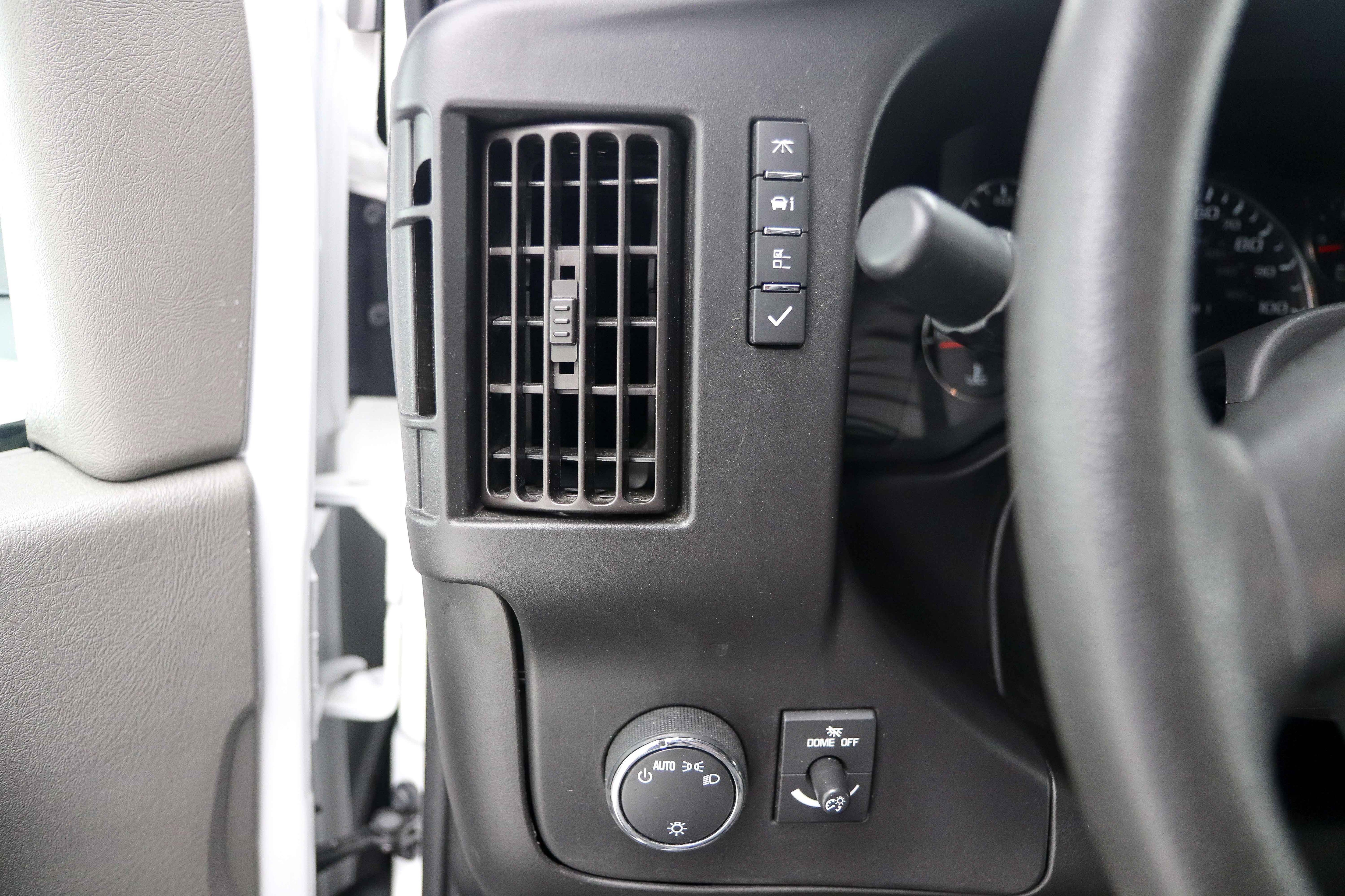 Used 2023 Chevrolet Express 3500 LS RWD image 23