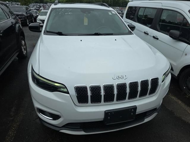 Used 2022 Jeep Cherokee Limited AWD/4WD image 8