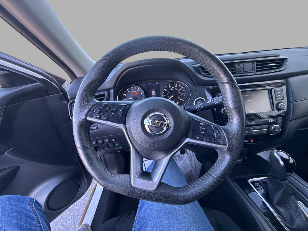 Used 2020 Nissan Rogue SV AWD/4WD image 21