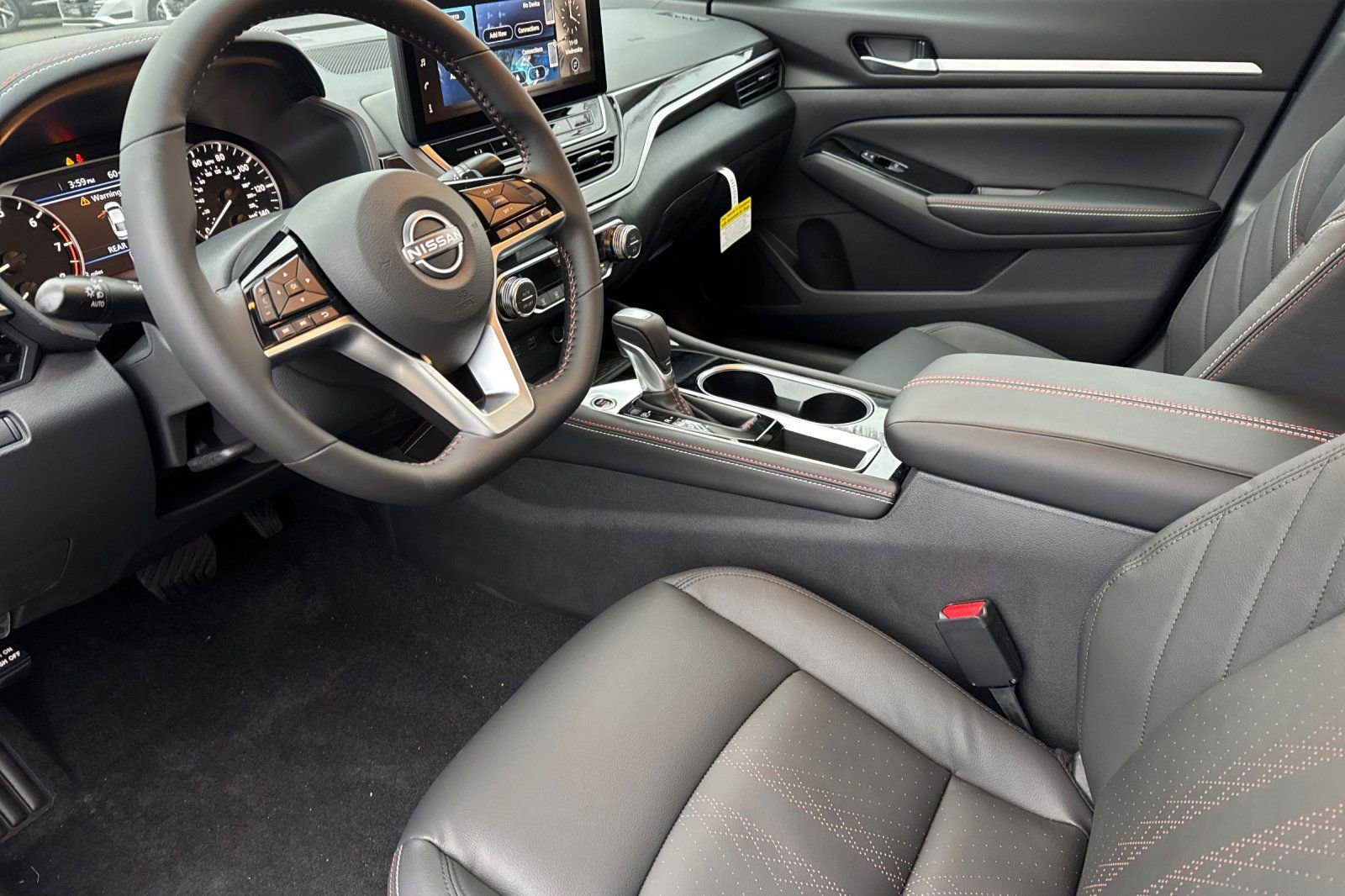 New 2025 Nissan Altima 2.5 SR w/ SR Premium Package image 7