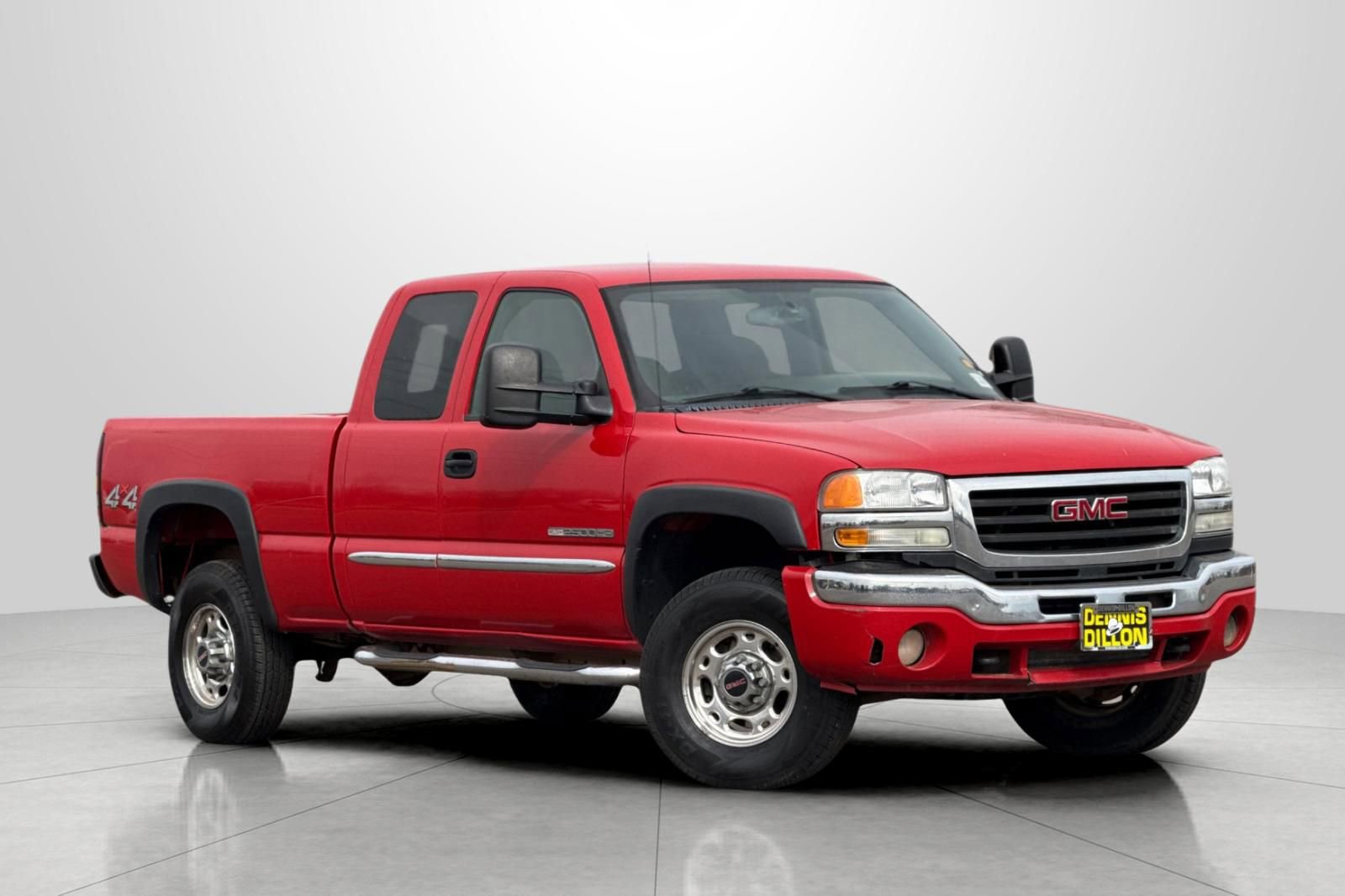 Used 2006 GMC Sierra 2500 SLE w/ Skid Plate Package image 1