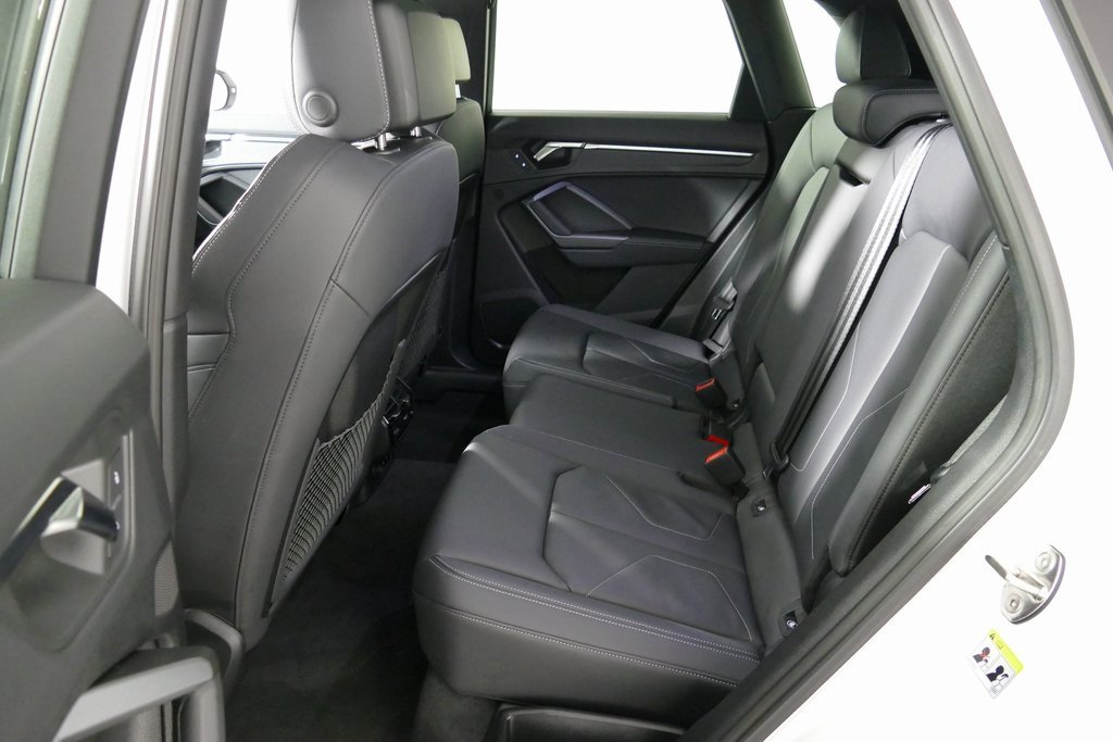 Certified 2025 Audi Q3 2.0T Premium w/ Black Optic Sport Package image 29