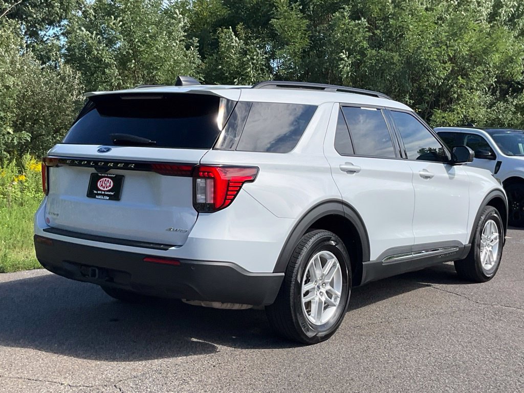 Certified 2025 Ford Explorer Active AWD/4WD image 27
