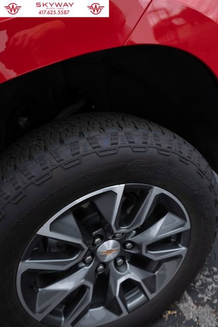 Used 2025 Chevrolet Silverado 1500 LT image 23