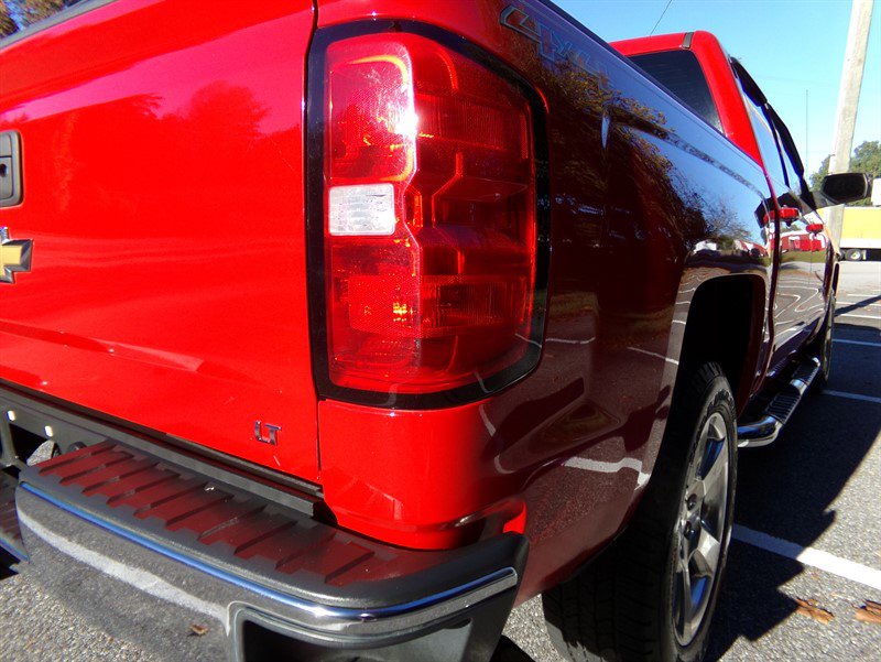 Used 2015 Chevrolet Silverado 1500 LT w/ LT Convenience Package image 12