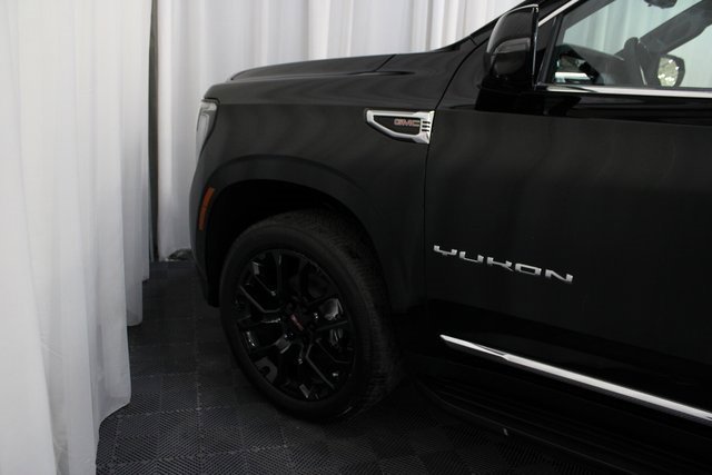 New 2026 GMC Yukon XL Elevation w/ Elevation Premium Package image 9