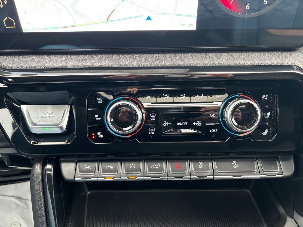 Used 2023 GMC Sierra 1500 AT4 w/ AT4 Premium Package image 29