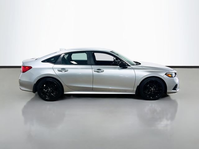 Used 2022 Honda Civic Sport image 8